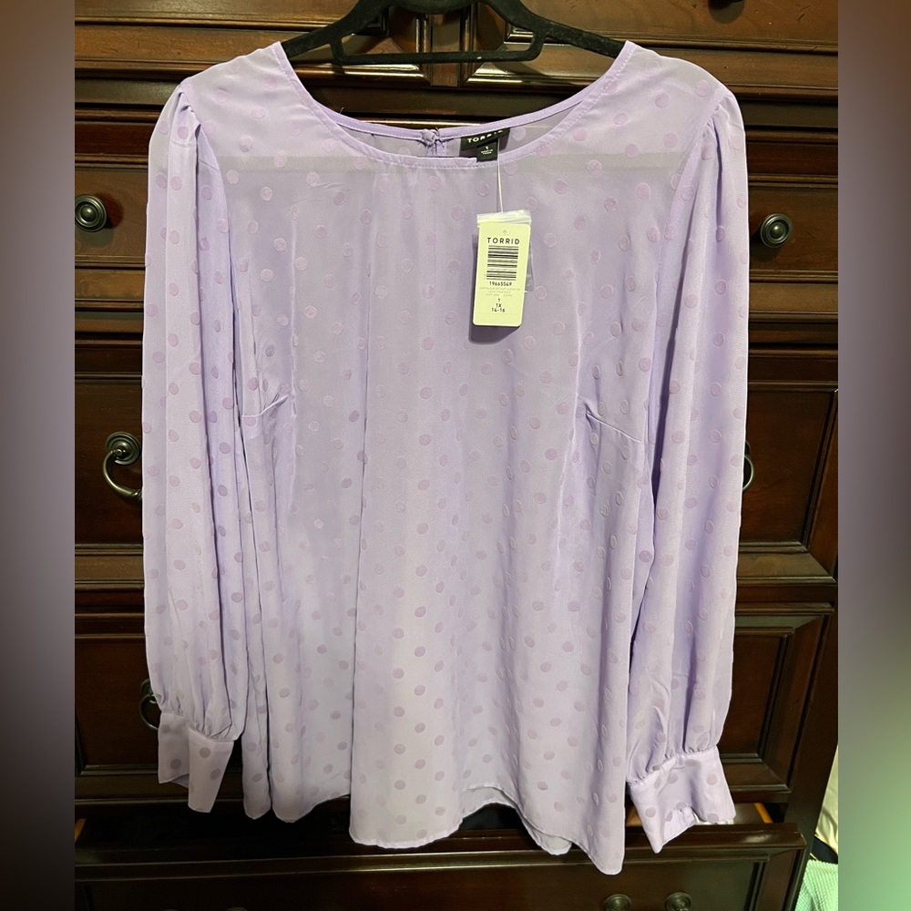 Lavender torrid blouse